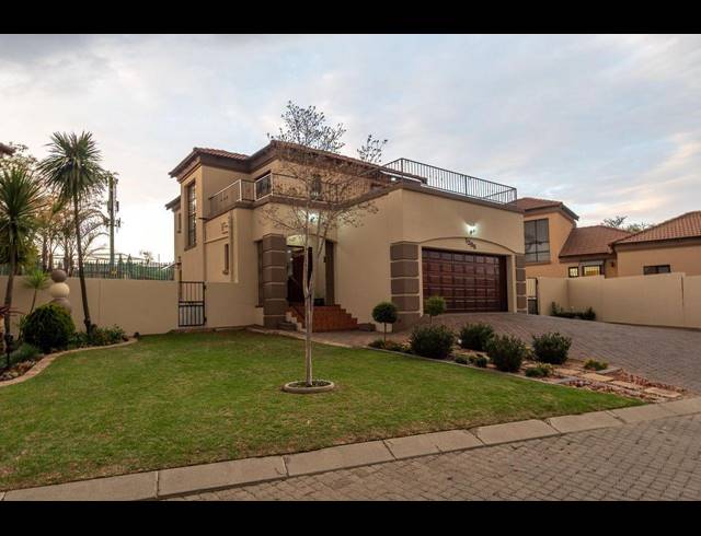 3 BEDROOM TOWNHOUSE SOLD IN MULBARTON